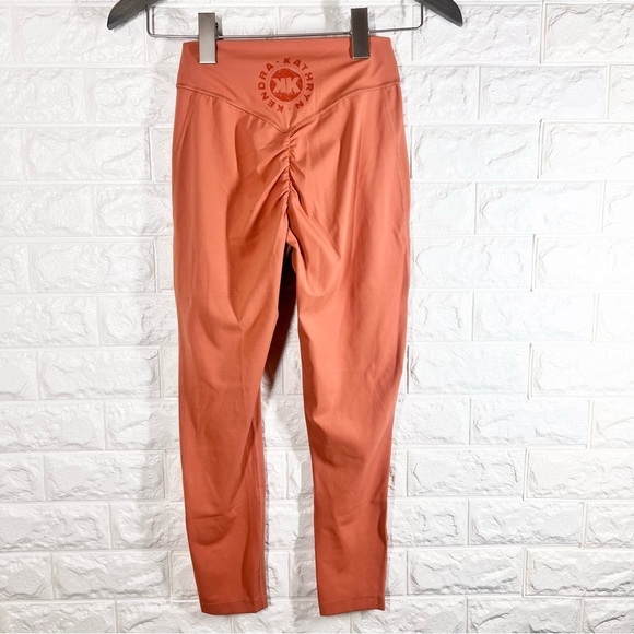 Gymshark Earth Orange Kendra Kathryn 7/8 Seamless Leggings Back Ruching - Picture 3 of 5